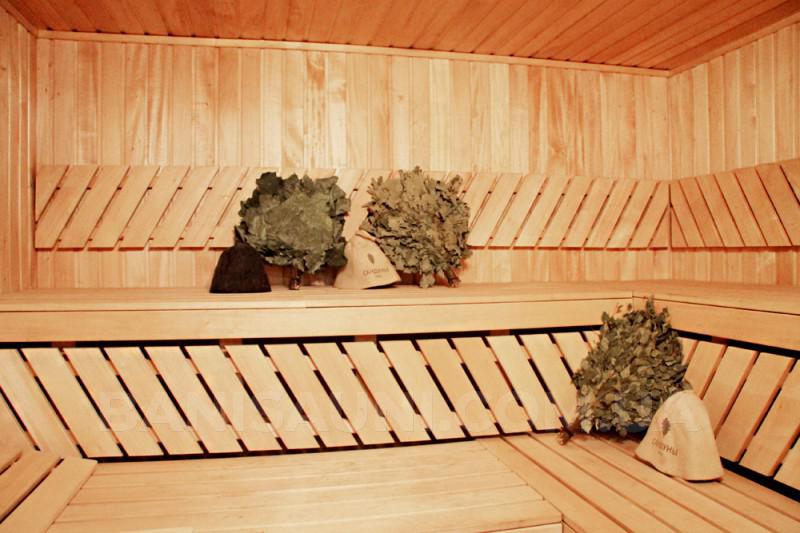 Спортивно-оздоровительный комплекс «Боксер» - бани на воде відгуки, лазня/сауна Киев Днепровский район Гидропарк, 800 метров от Венецианского моста, фото, адреса з картою проїзду.