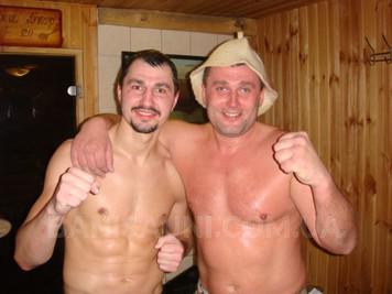 Спортивно-оздоровительный комплекс «Боксер» - бани на воде відгуки, лазня/сауна Киев Днепровский район Гидропарк, 800 метров от Венецианского моста, фото, адреса з картою проїзду.