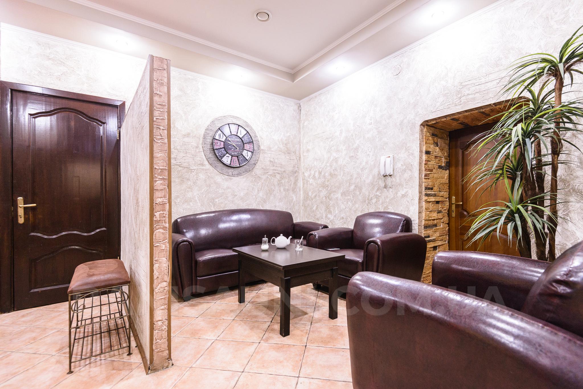 Закарпатская колыба відгуки, лазня/сауна Киев Шевченковский район ул. Богдана Гаврилишина 12/16, вход со двора, фото, адреса з картою проїзду.